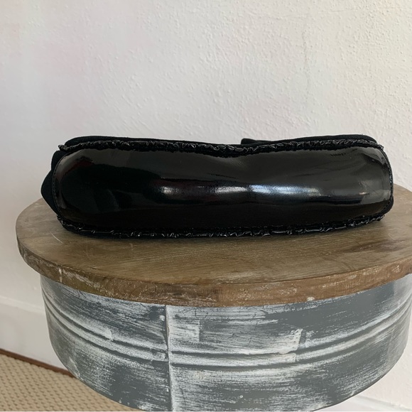 BCBGMAXAZRIA Black Suede Handbag Patent Leather & Gold Tone Chain Handle - Picture 9 of 13